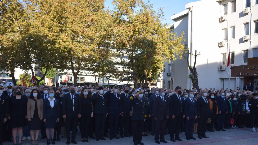 10 Kasım Atatürk'ü Anma Günü Çelenk Sunumu Programı